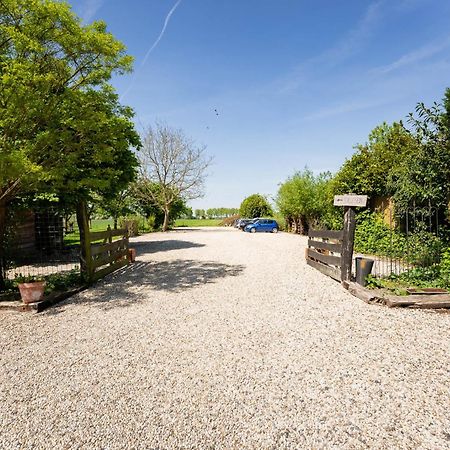 Herberg De Lingehoeve Oosterwijk Exterior photo
